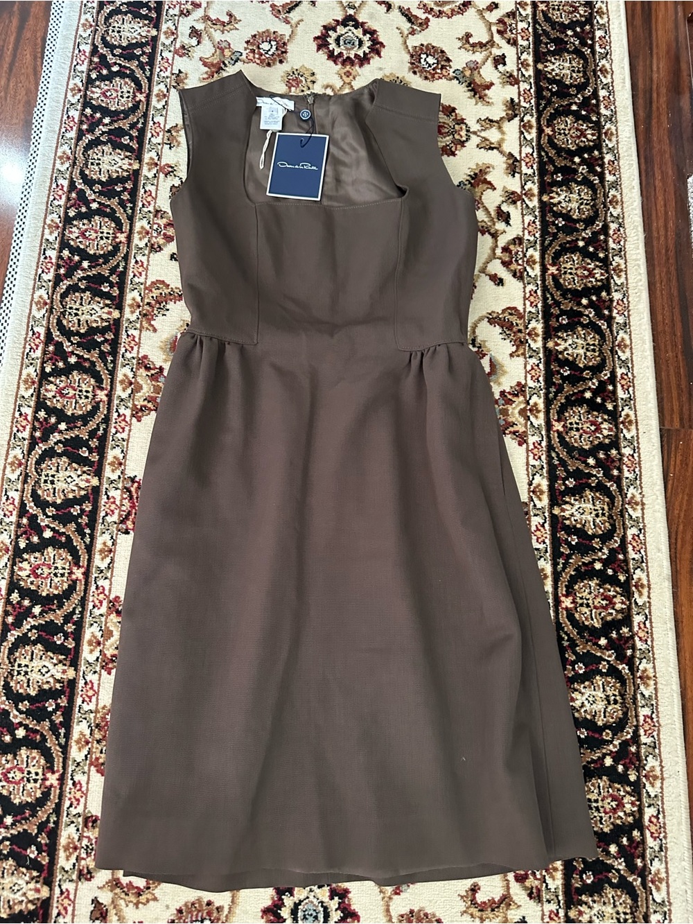 Oscar de la Renta Sleeveless Fit-and-Flare Dress
